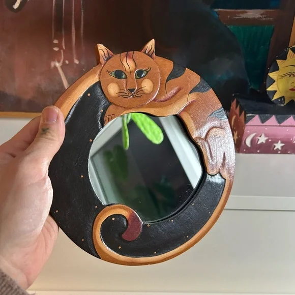 Handcrafted 8" Cat Design Decorative Wall Mirror Indonesia - Picture 1 of 14